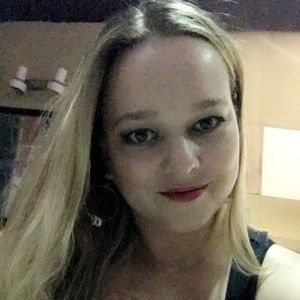 Meet your Posher, Sally